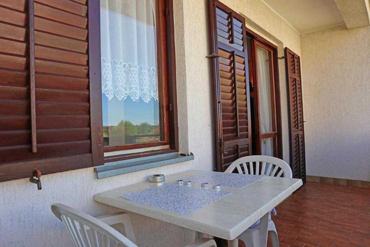 Apartman Slavko Apartment Tar-Vabriga Exterior foto