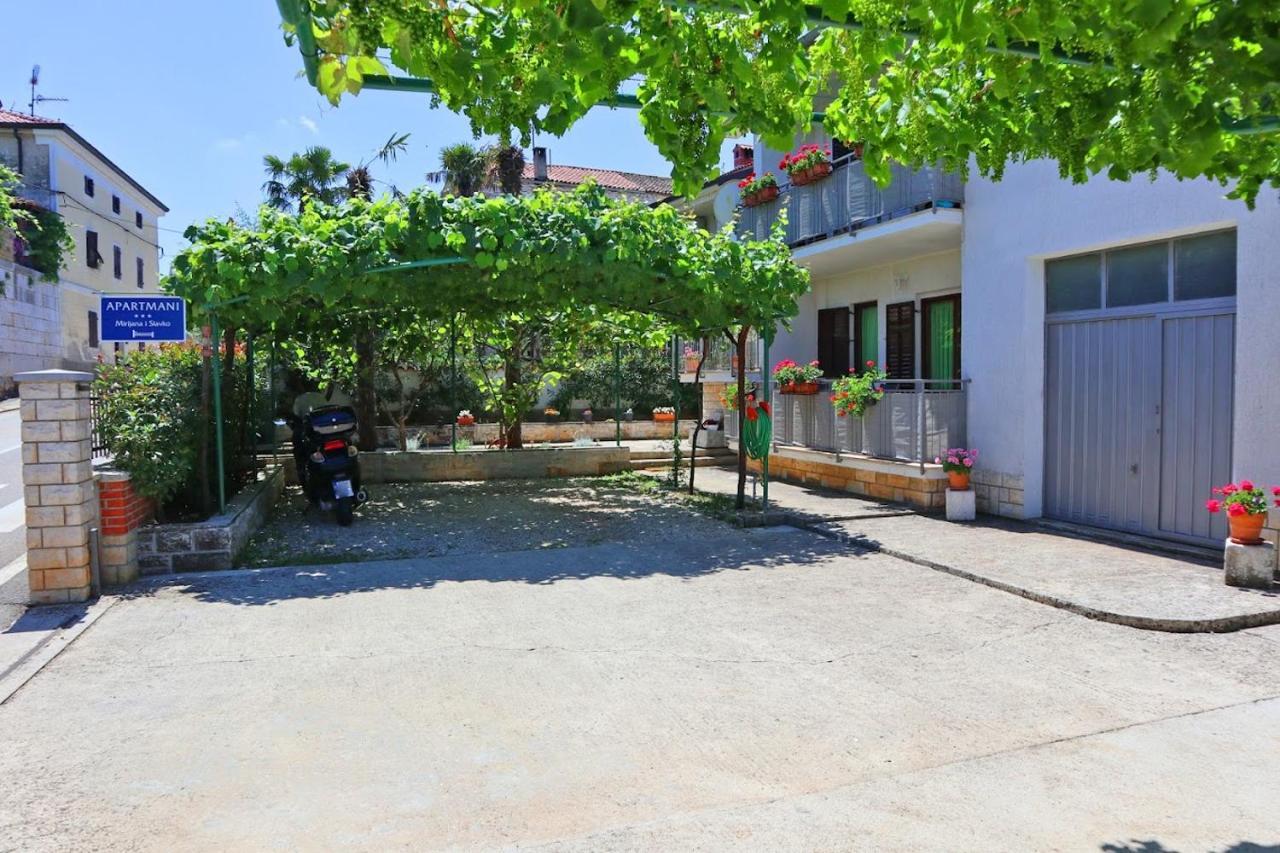 Apartman Slavko Apartment Tar-Vabriga Exterior foto